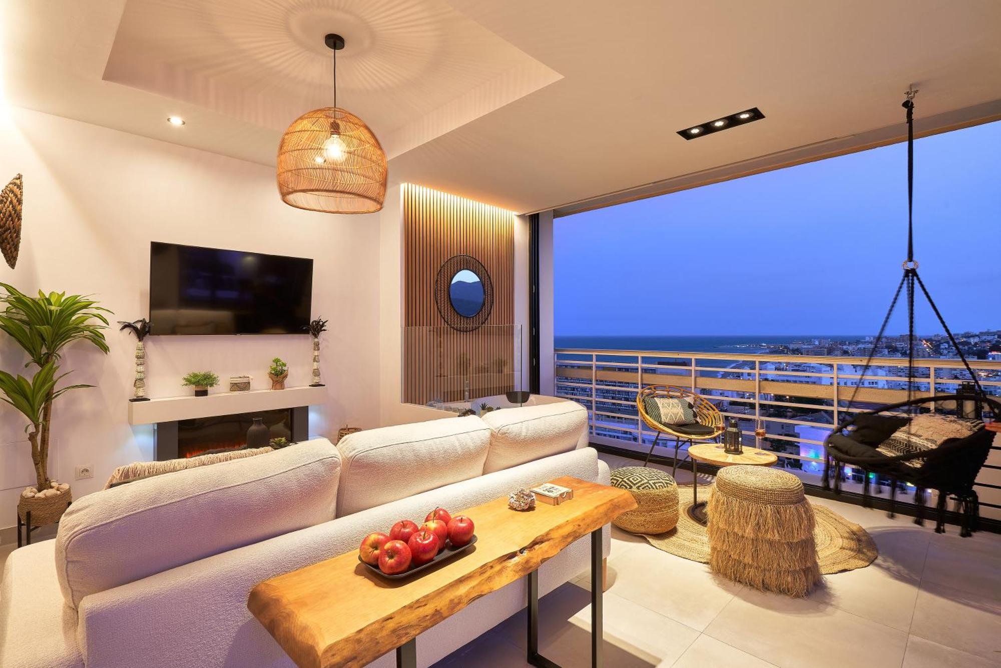 Pura Vida Luxury Apartment With Jacuzzi Torremolinos Exteriör bild